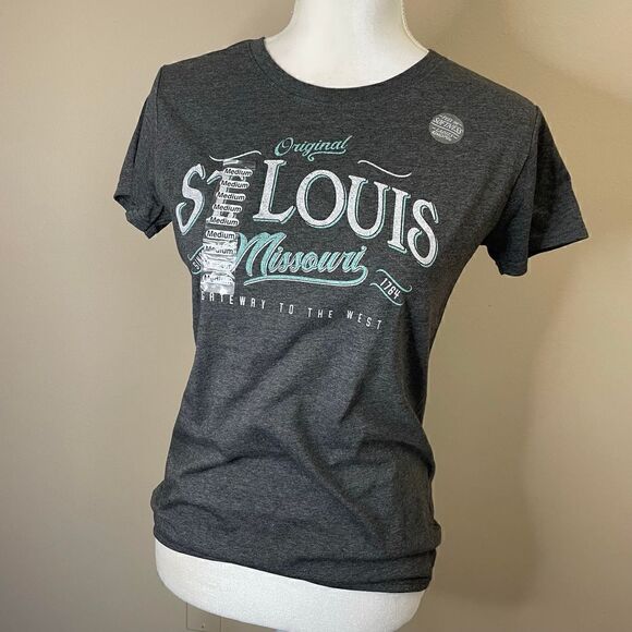 New! Hudson’s news| Souvenir Tee| Soft|Cotton|Medium|St. Louis - Picture 13 of 13